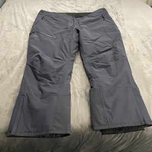 LL Bean Women's Wildcat Waterproof Insulated Snow Pant - color: Carbon Navy